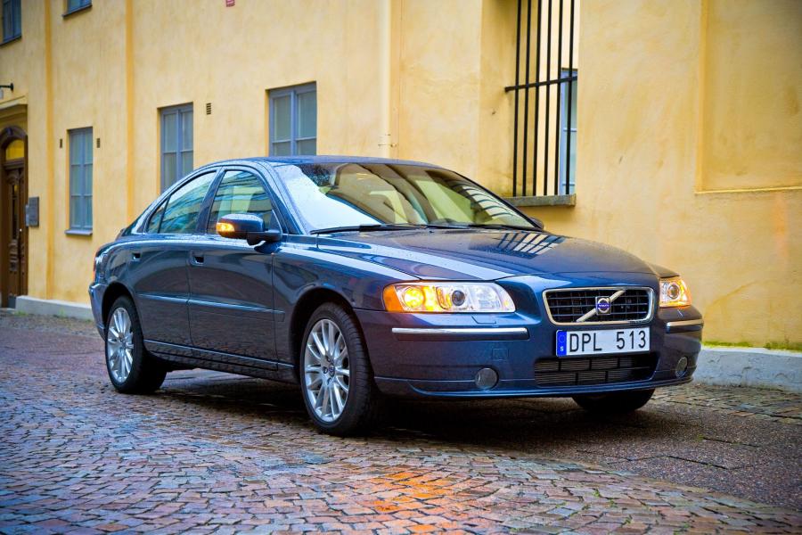  Volvo S60 2006 года  (фото 6 из 11)